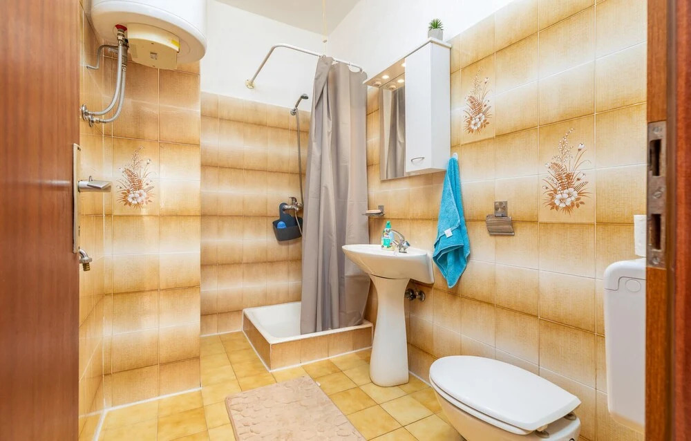 Nice Apartment in Pula With 4 Bedrooms, Wifi and Outdoor Swimming Pool