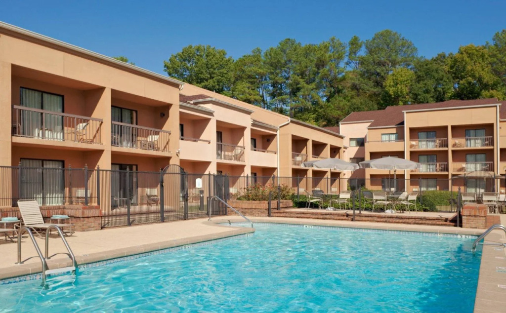 Courtyard by Marriott Birmingham Homewood