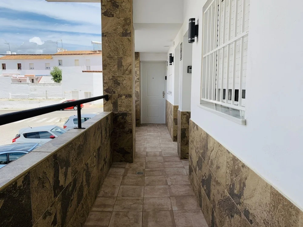 DORI ROOMS - Hostal