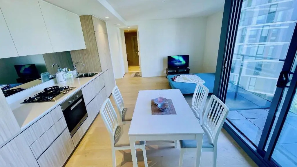 Brilliant Toorak Park Apartment GardenView FreeParking SmartTV