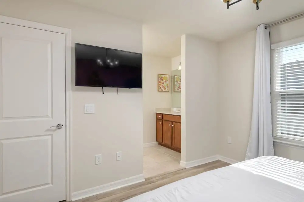 Windsor Wonderland - Boho Disney Retreat