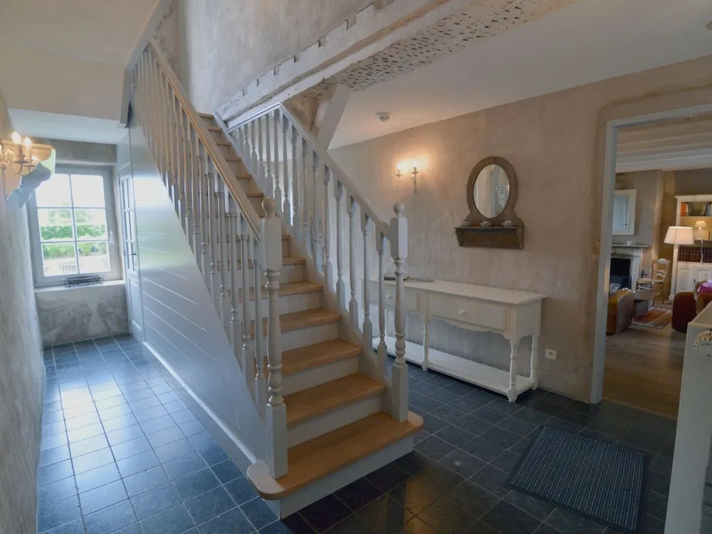 Elegant Estate Stay, Maredsous