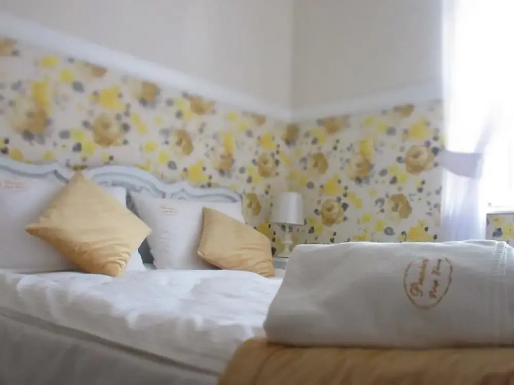 Premium - Bed & Breakfast