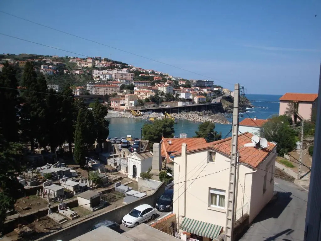 Hotel Arago