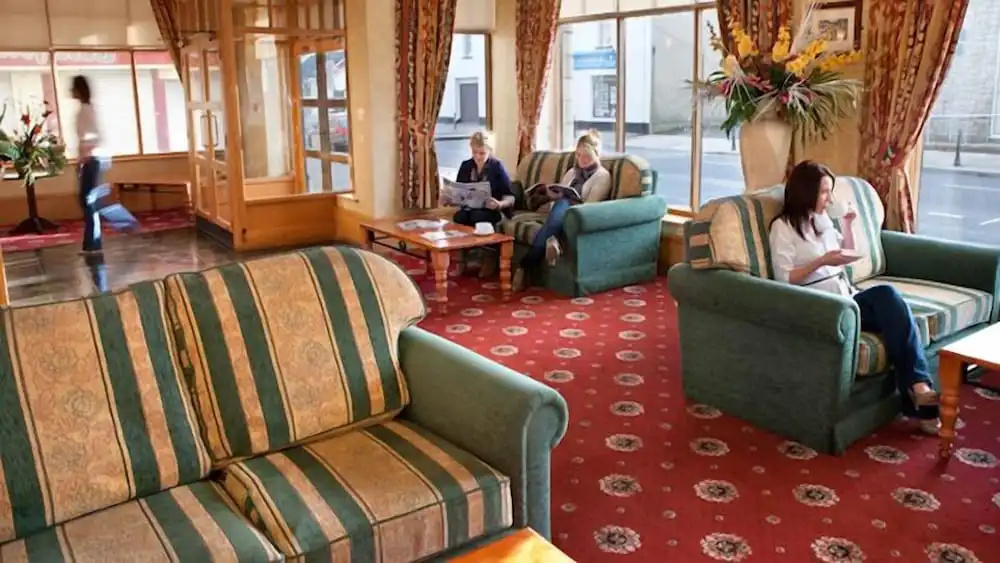 Grand Central Hotel