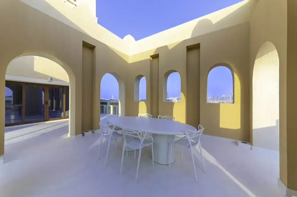 Maison Privee - Luxury Palm Penthouse with Beach & Sea View