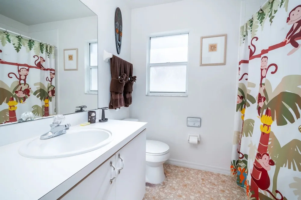 639 4-bed Orlando Vacation Home Near Disney