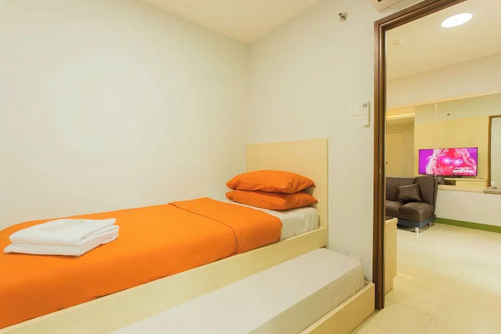 Genius Jakarta - Gading Greenhill Apt
