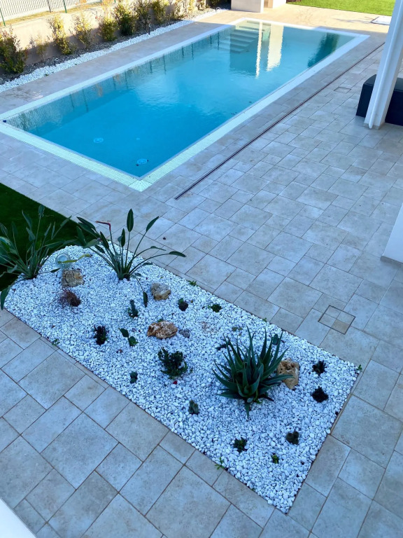 Brand new apartment in Monopoli, private pool, private parking, suitable for couples-Allegria Pool House