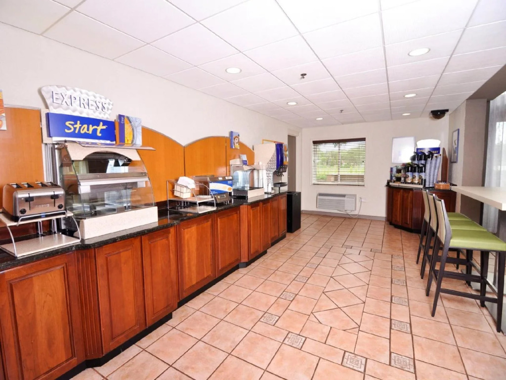 Holiday Inn Express Hotel & Suites Port Clinton-Catawba Island by IHG