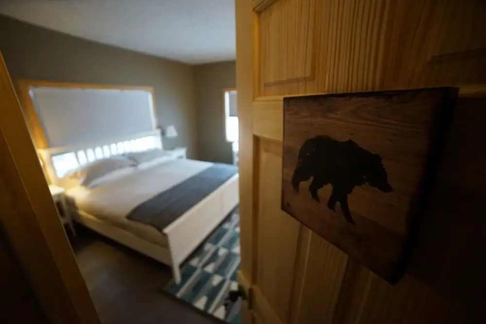 Yellowknife B&B