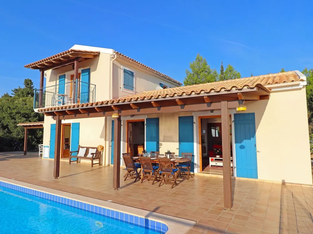 Modern Villa in Chalikeri with Private Swimming Pool