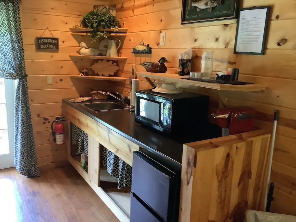 Nacoochee Valley Lodge