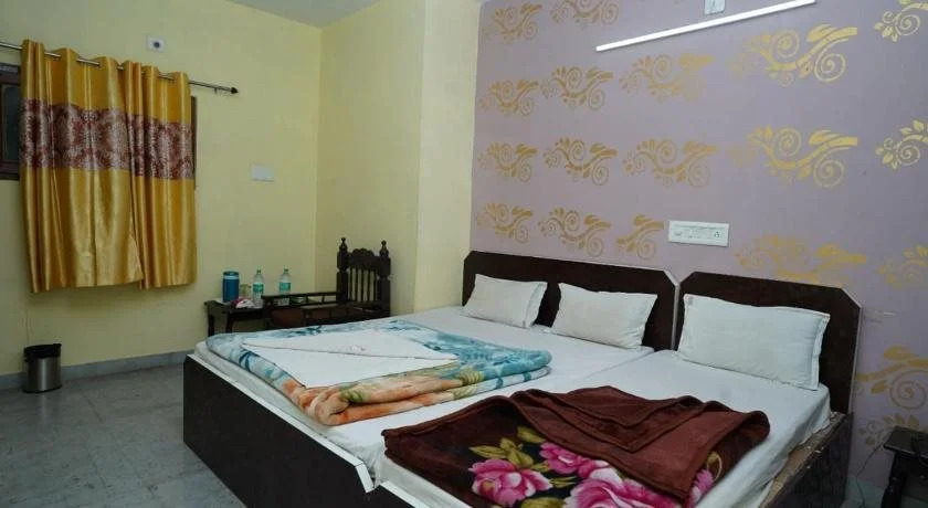 Hotel Gokul Palace