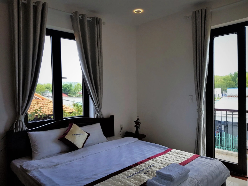 Hung Vuong Resort