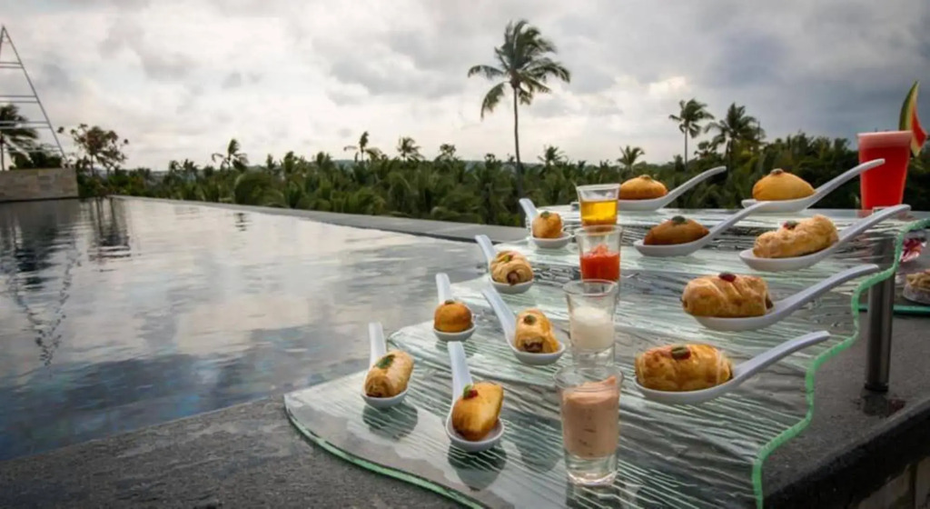 FOX Hotel Jimbaran Beach Bali
