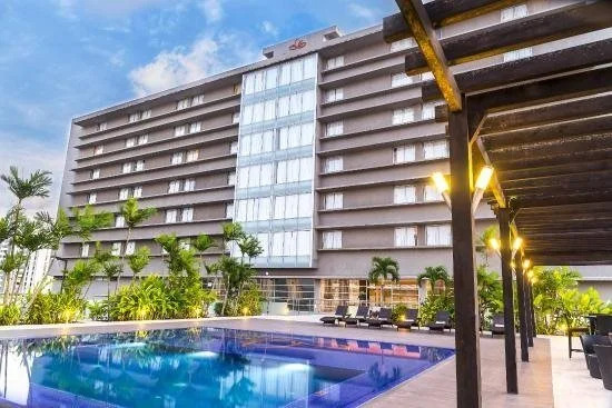 Trinitarias Suites