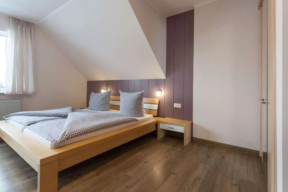 Ferienwohnungen Landhaus Meran inkl MeineCardPlus
