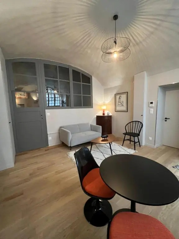 Appartement 35 m2 Hôtel Particulier XVII ieme Centre Historique Clermont-Ferrand-Lucas II