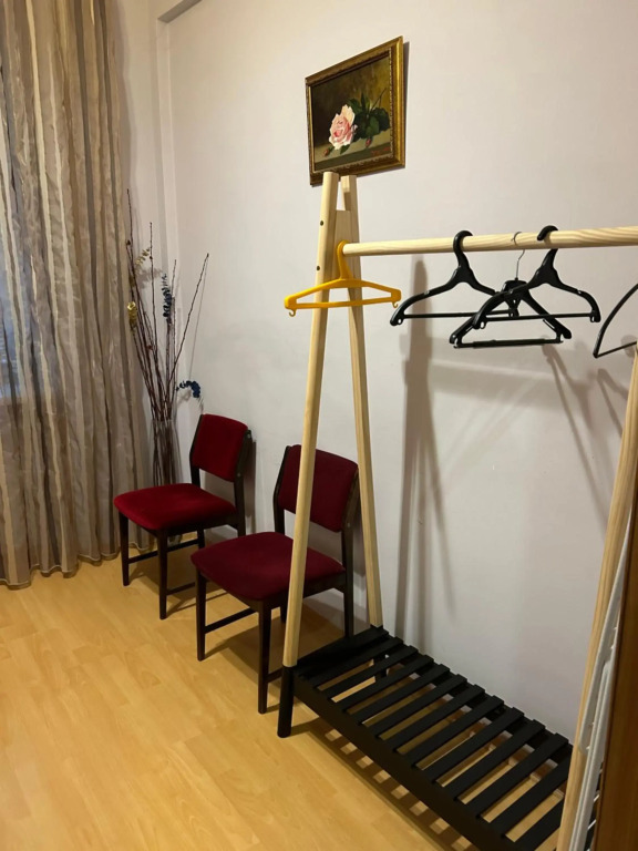 Hanrapetutyan Apartment