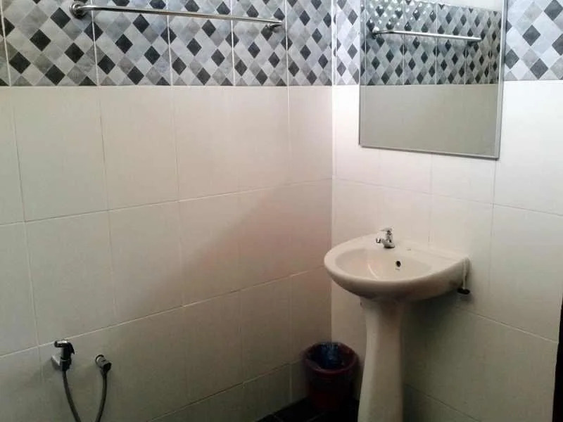 Terinai Lakeview Resort