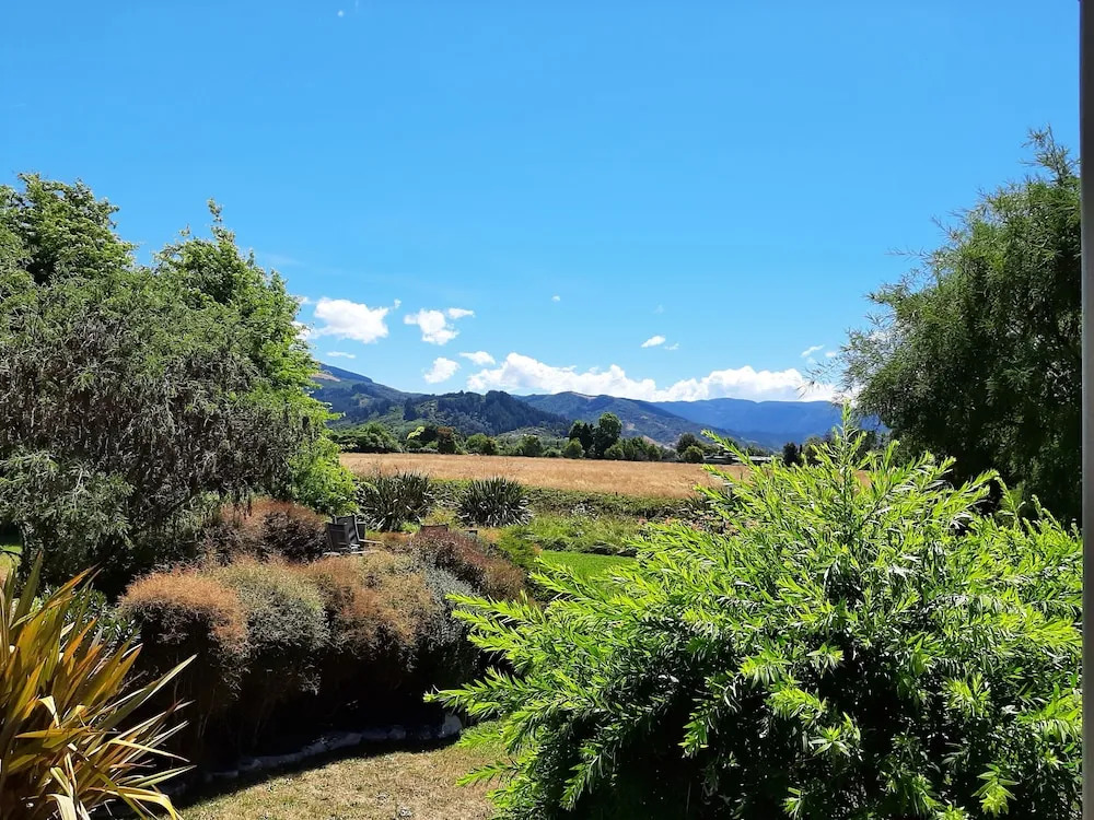 Edens Edge Lodge