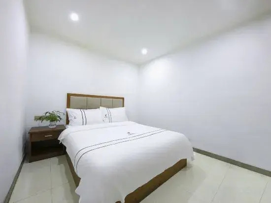 Shengbai Theme Hotel (Jiangbei Airport Branch)