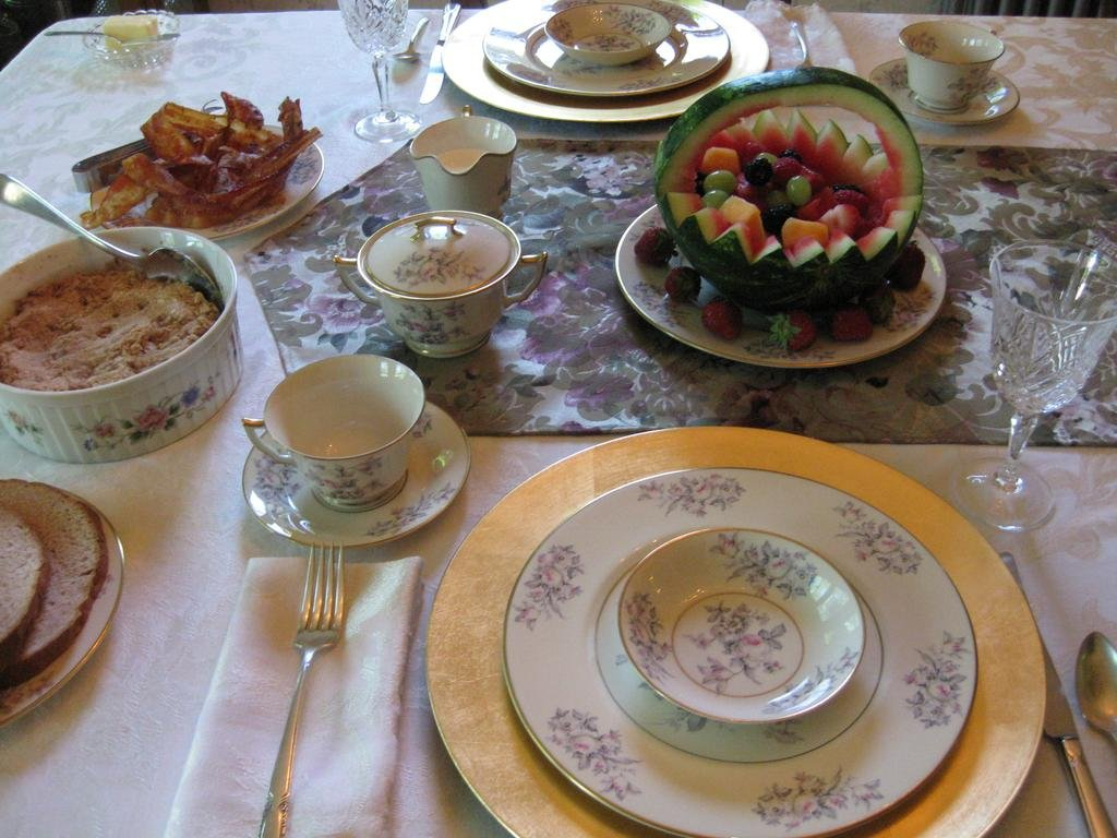 The Bridges Inn at Whitcomb House B&B