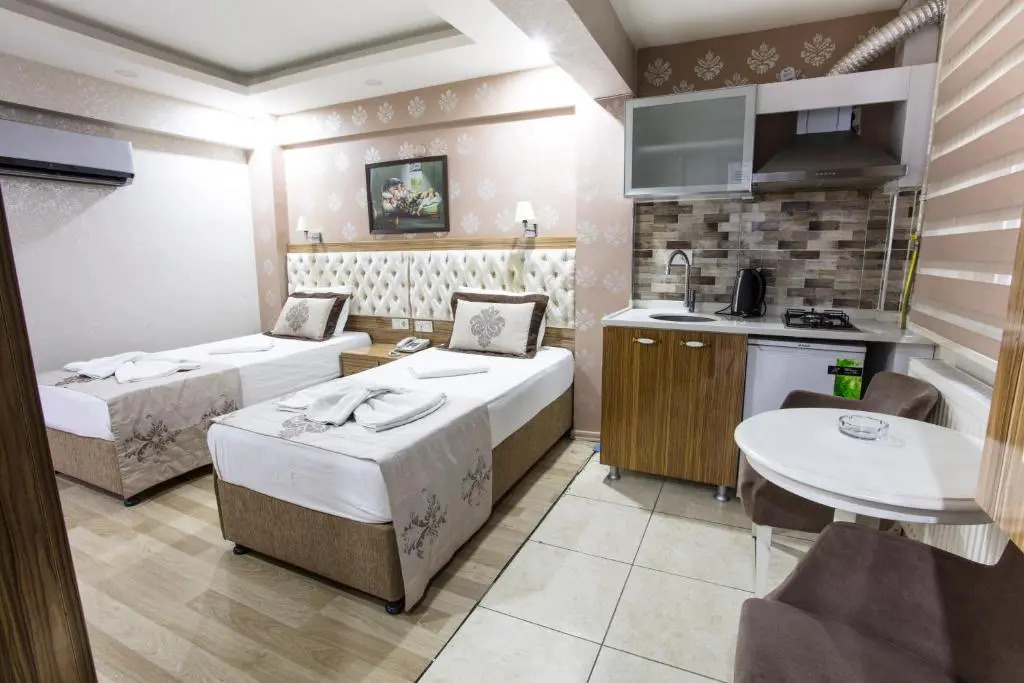Grand Bagoz Hotel