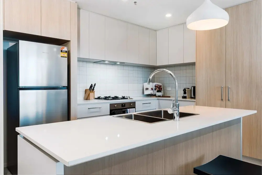 Pristine 2-bed Apartment With Pool and BBQ