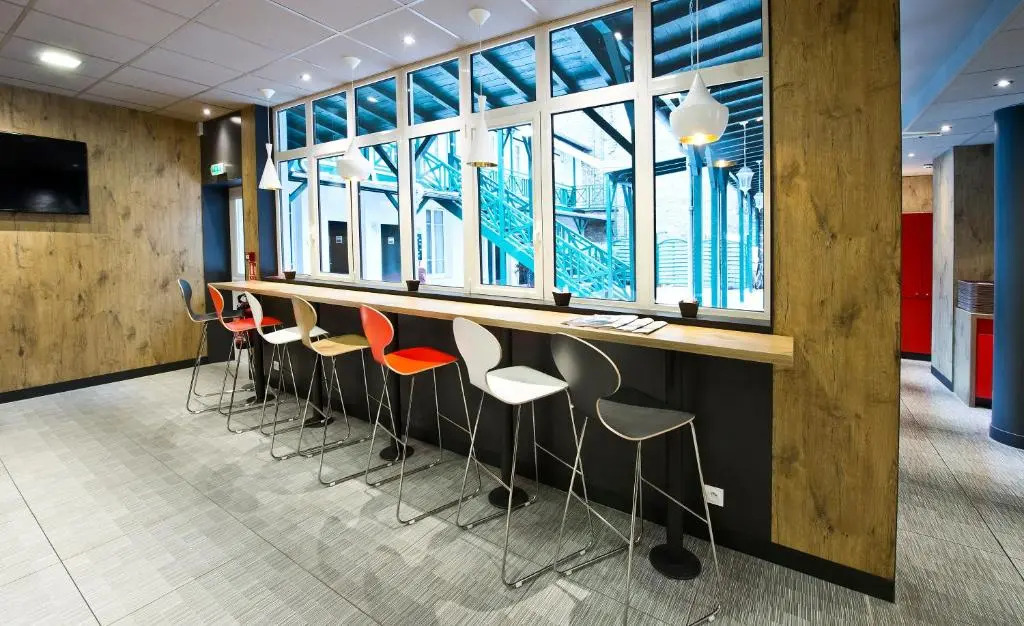 ibis Levallois Perret