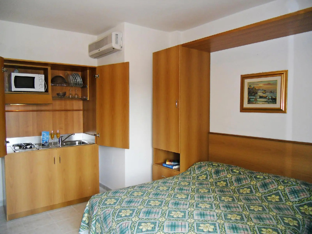 Laura - One Bedroom No.3