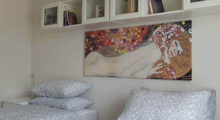 Sicomoro Bed  Breakfast