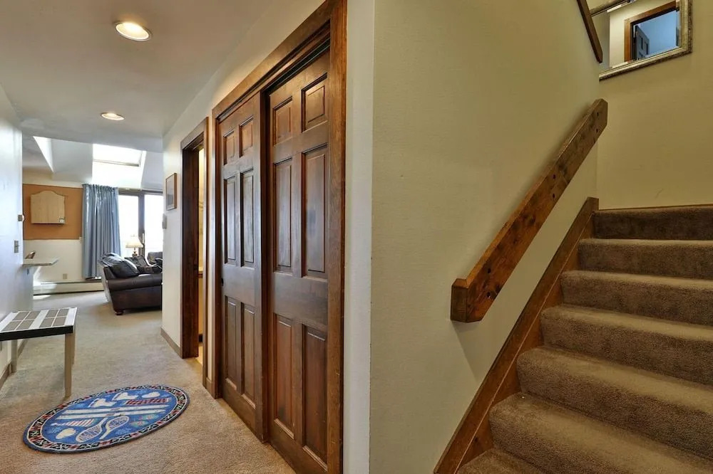 Sunrise West Glade K6 by Killington Vacation Rentals