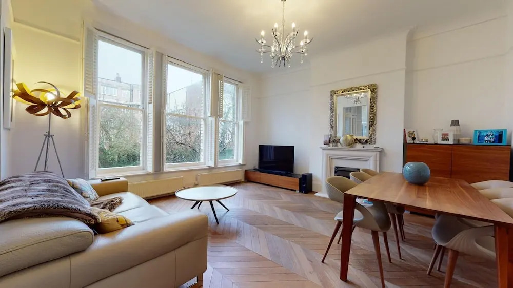 2 bed Flat in Fordwych Road