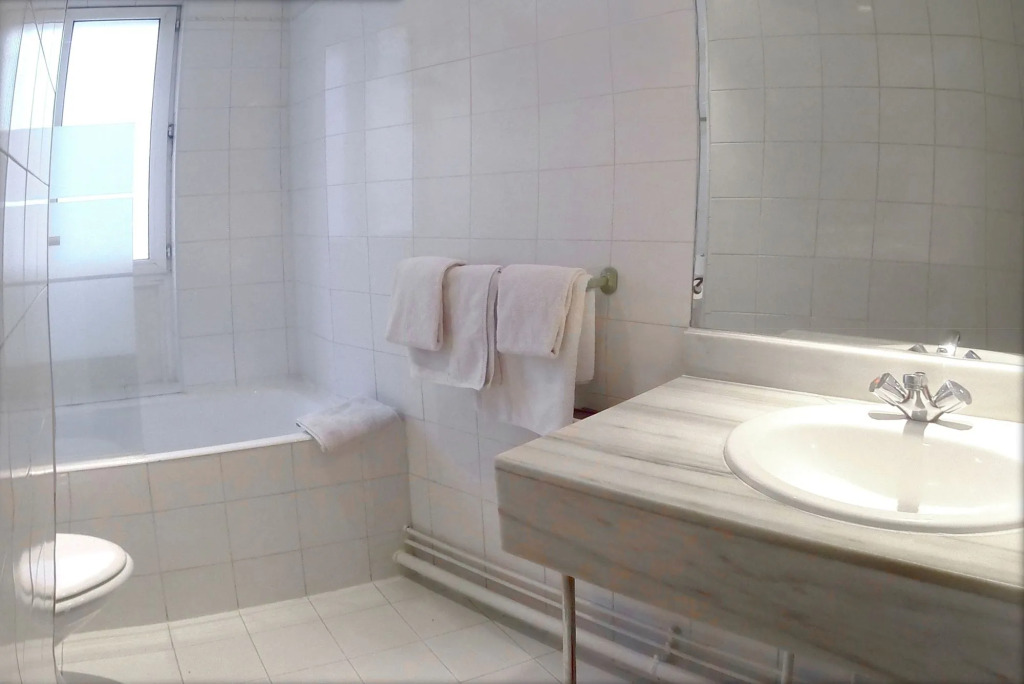 Casa Serena Paris Hôtel
