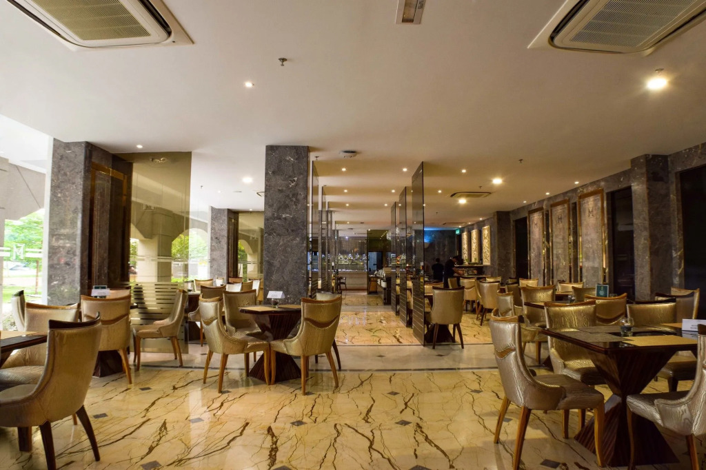Moty Hotel