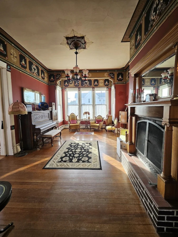 Starrett House