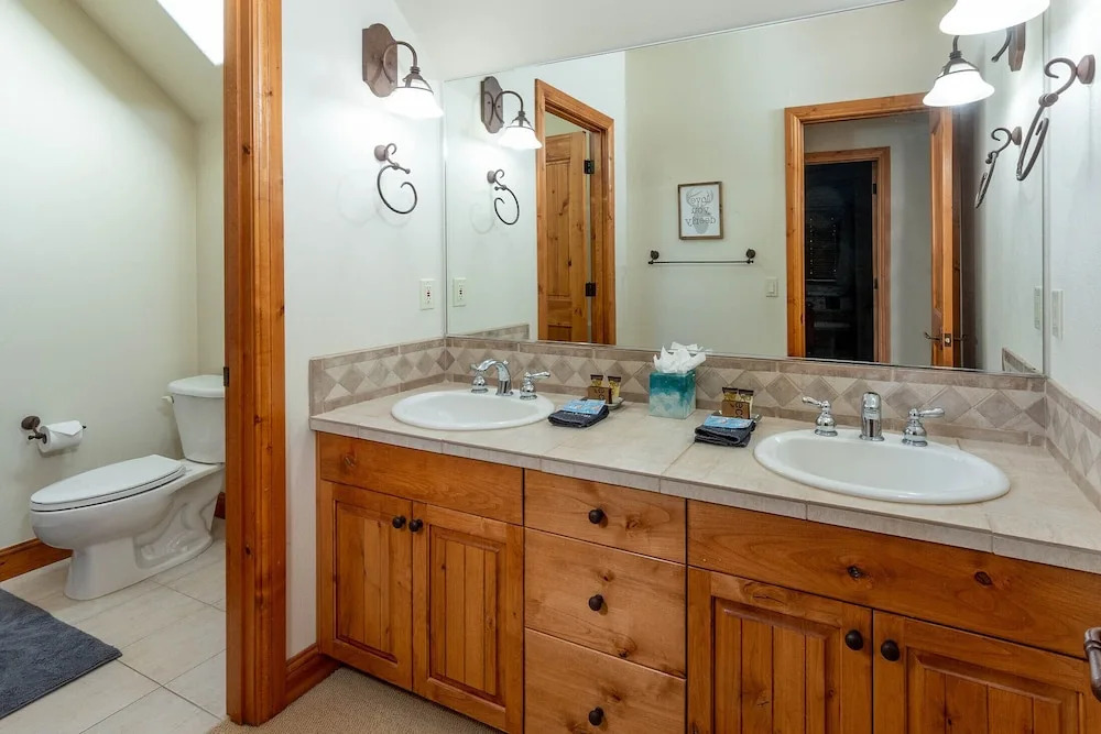 Aquila Lodge - Unit 5