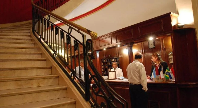 Hotel Savoy