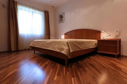 Apartment-Oberlaa