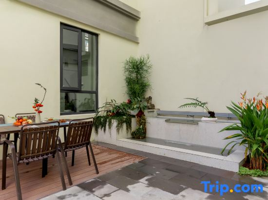 Rongyue Garden Hot Spring Homestay (Wenxing Tower Branch)