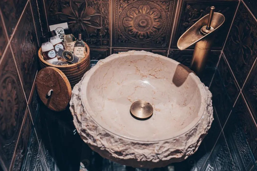 Amira 1899 Luxury Suite