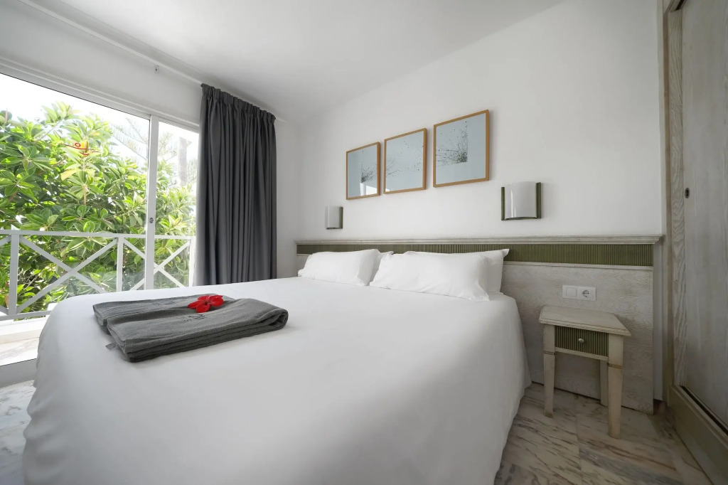 Vista Bonita - Gay and Lesbian Only Resort