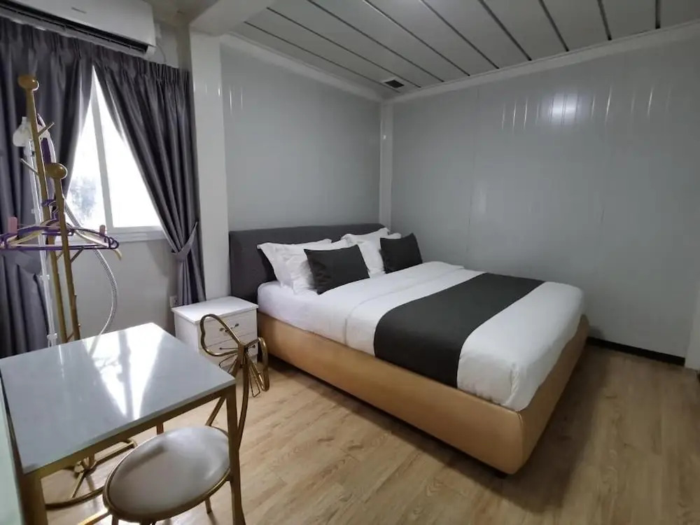 Titiwangsa Cabin Retreats by uBook