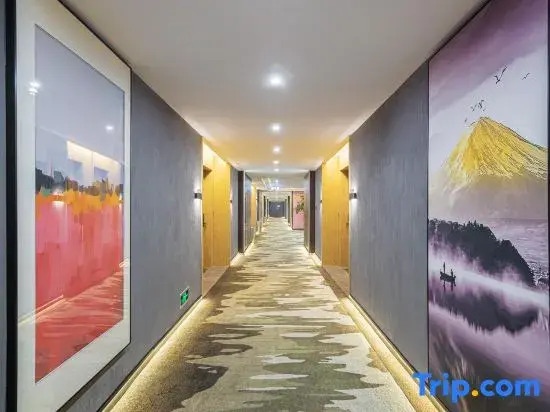 Shiji Huayin Hotel