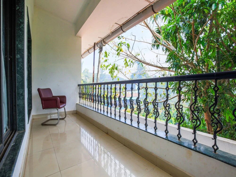 OYO 24457 Mahalasa Guest House