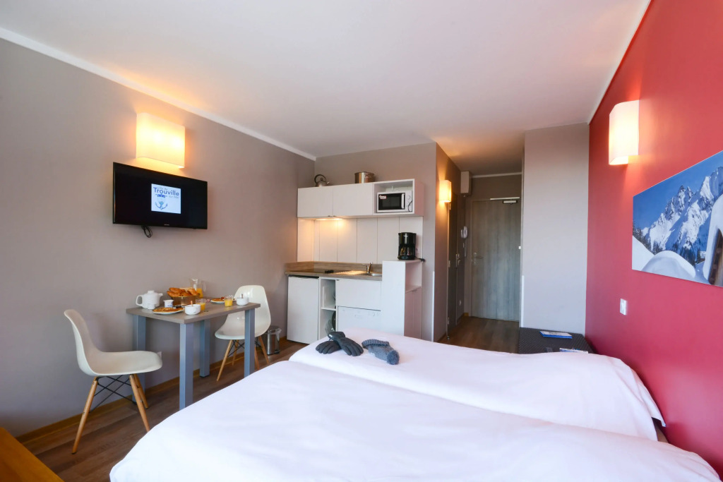 SOWELL RESIDENCES New Chastillon