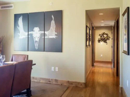 Edgemont 2704 - Luxury Ski-in Ski-out Condo