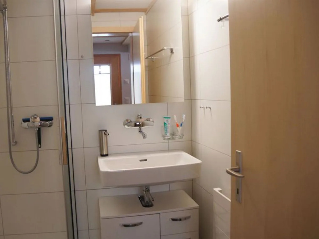 Apartment Lischenhaus 2 - Wohnung Flösch